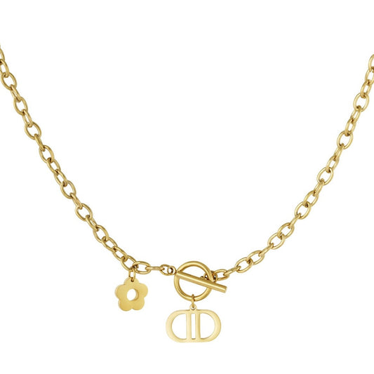 Collier Kourtney