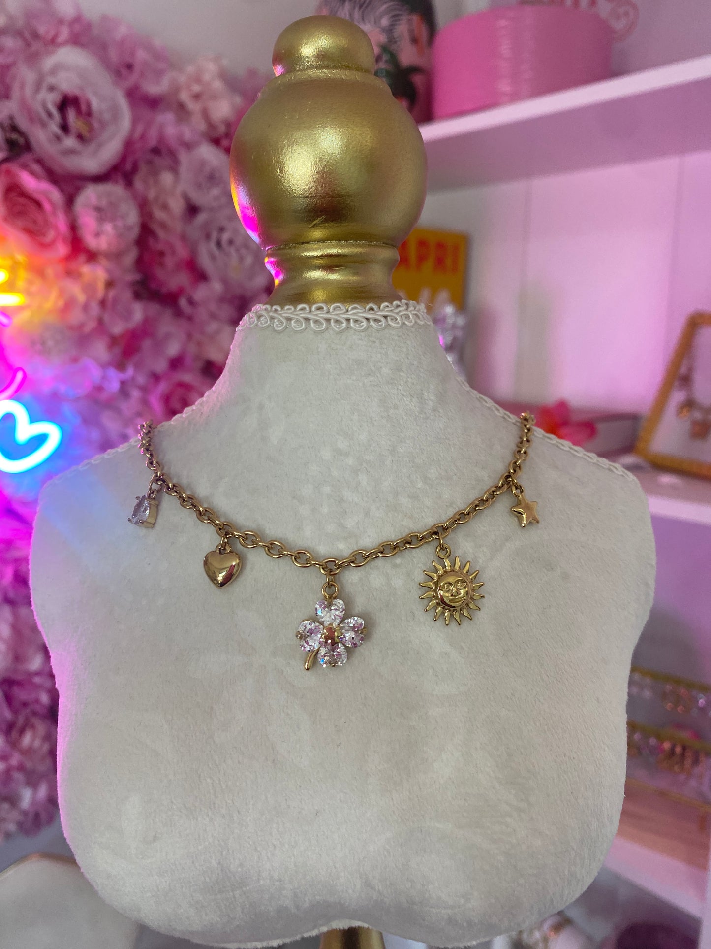 Collier Juillet